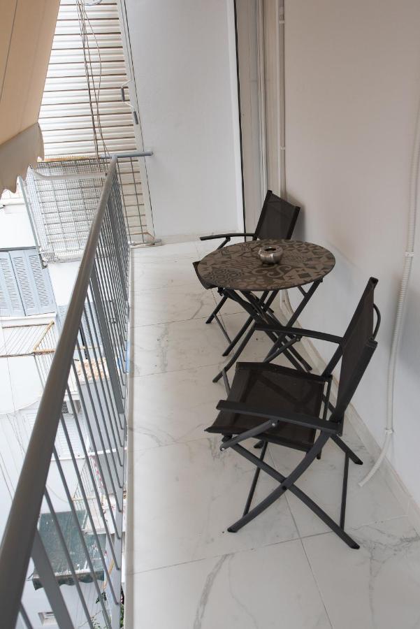 Medluxe Cozy Apartment! Афины Экстерьер фото